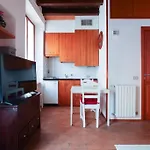Charming Flat In Brera