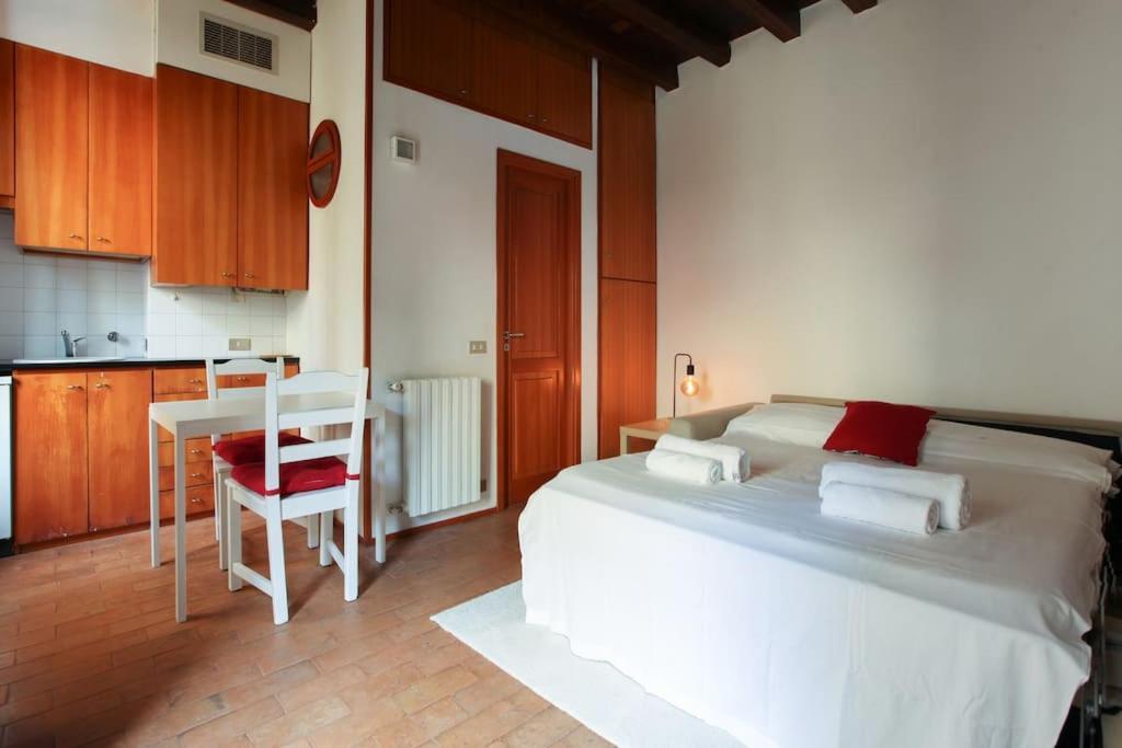 Charming Flat In Brera Appartement